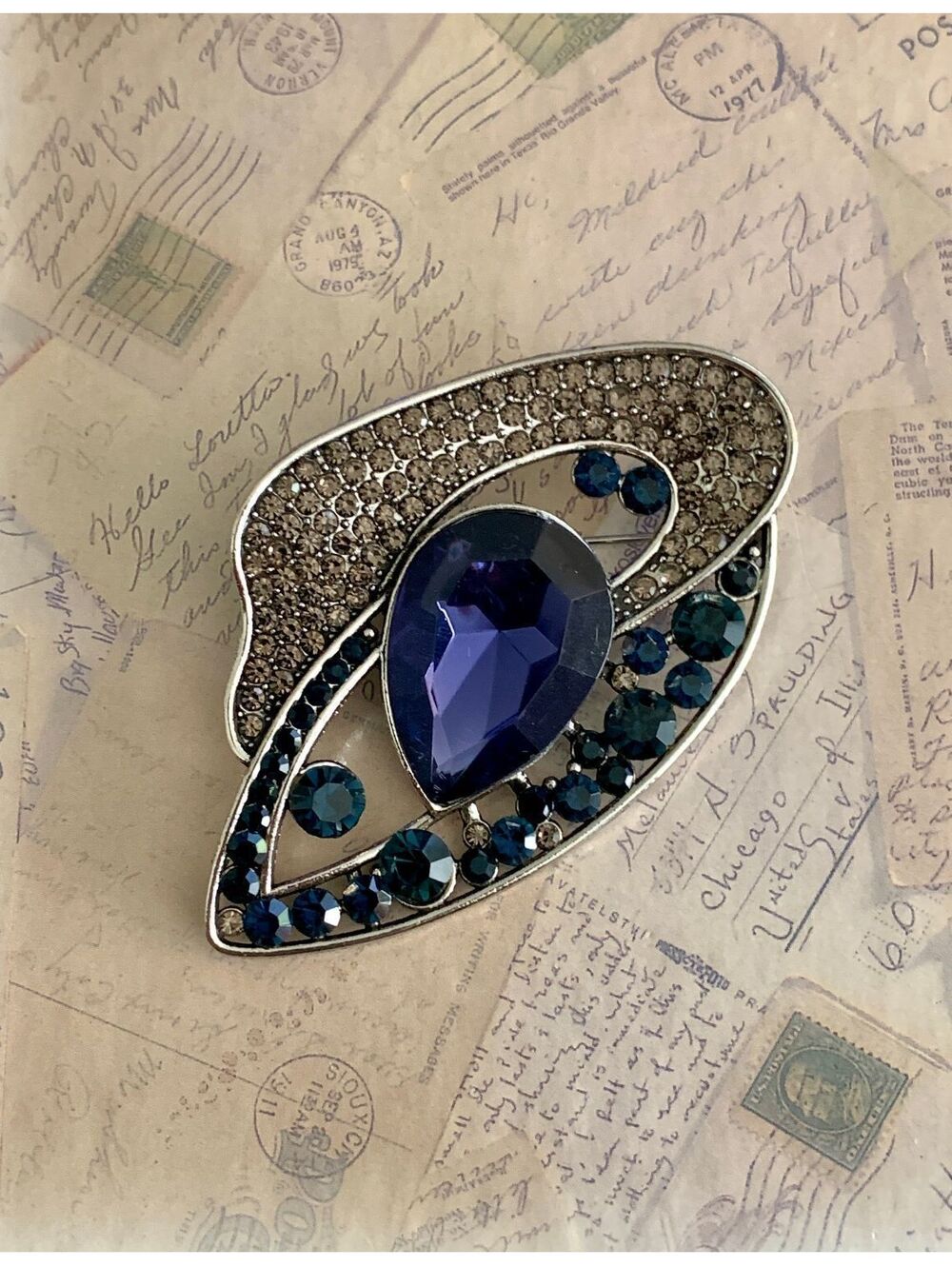 Purple Blue Crystal Rhinestone Eye Abstract Brooch Pin